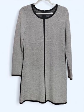 Cynthia Rowley Merino Wool Gray Chevron Long-Sleeve Shift Dress with Black Trim